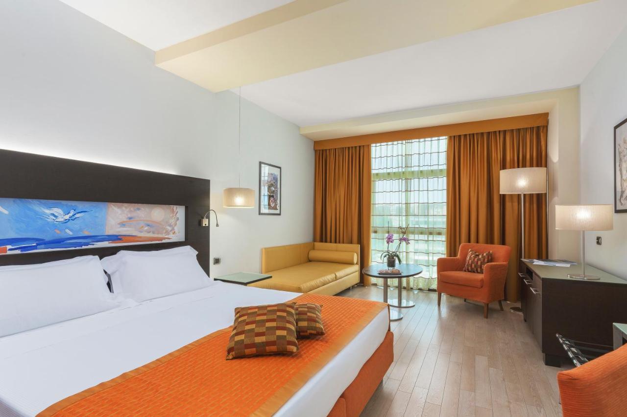 Mercure Siracusa